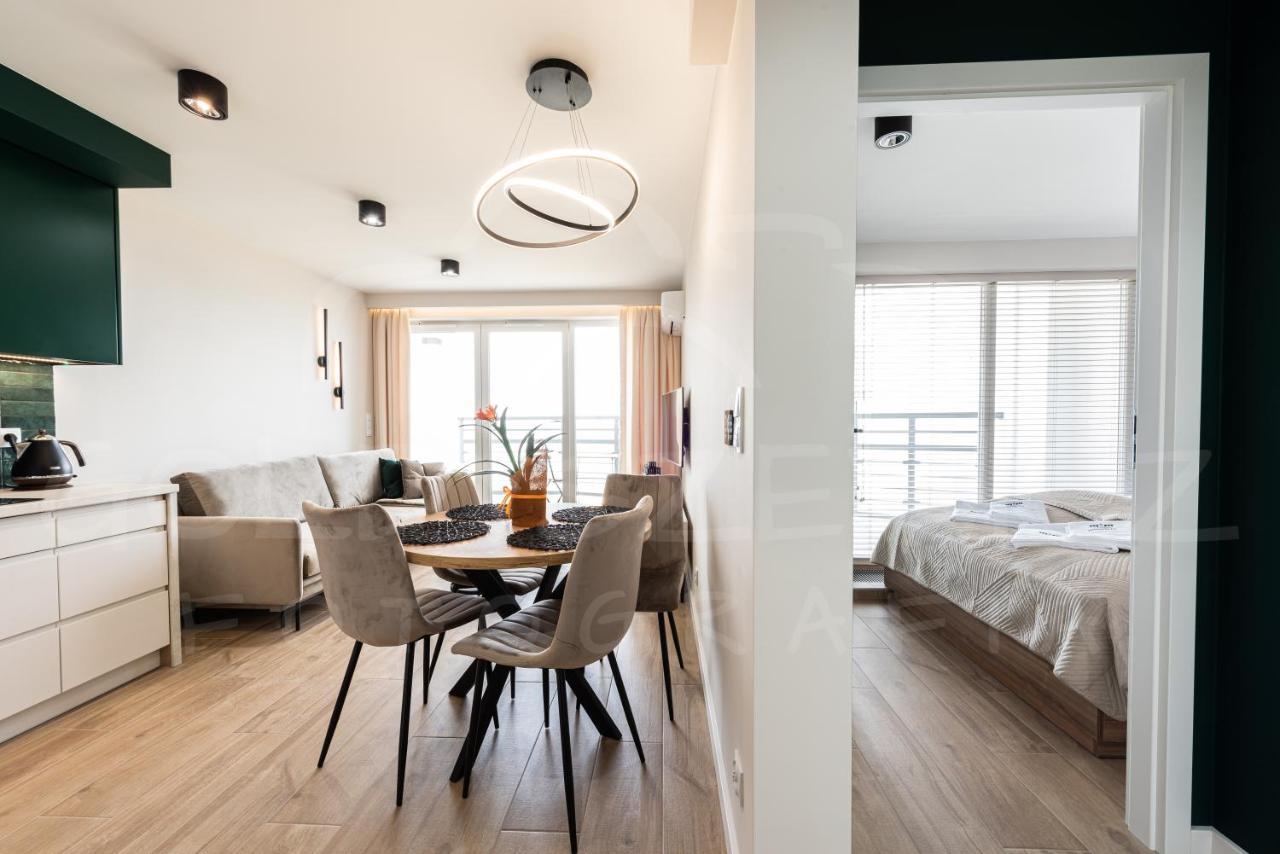 M&M Apartament Dziwnówek Exteriör bild