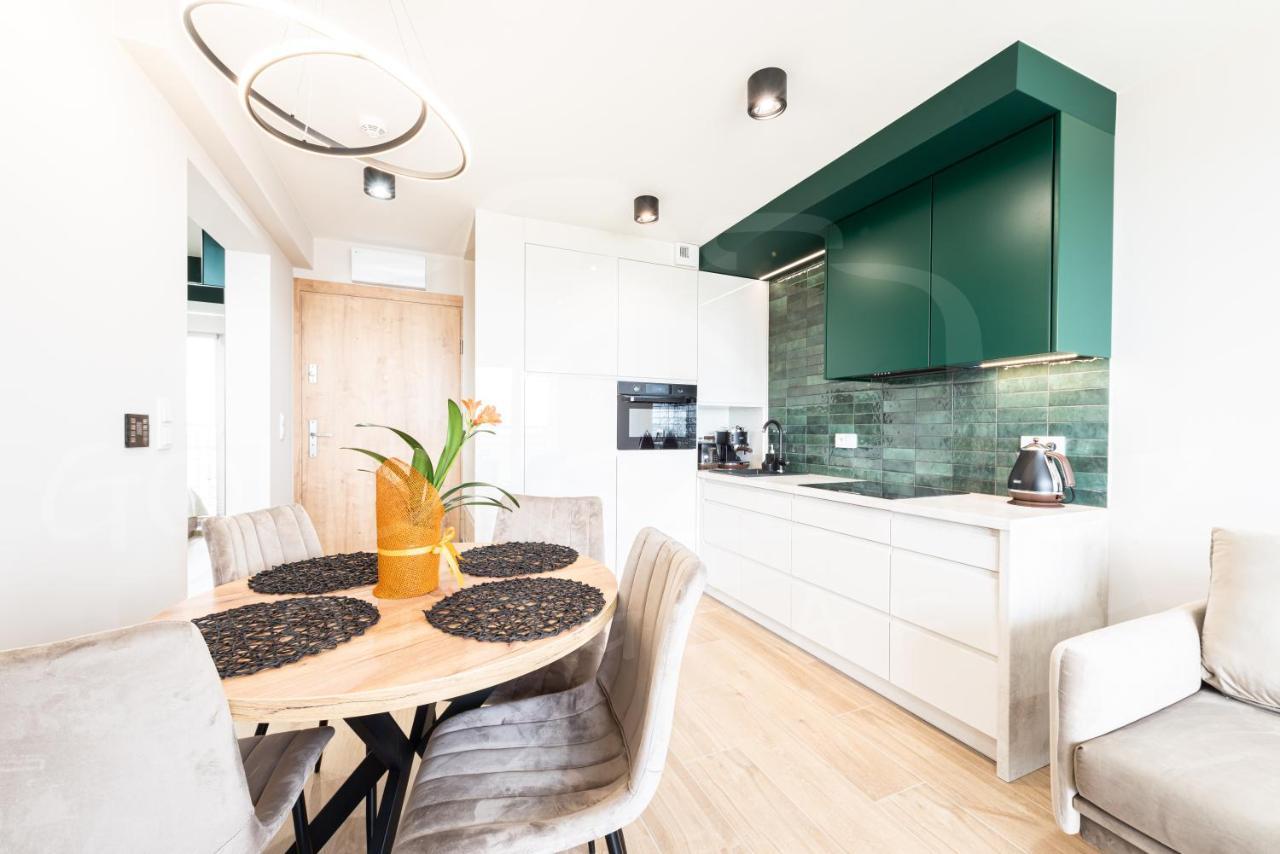 M&M Apartament Dziwnówek Exteriör bild